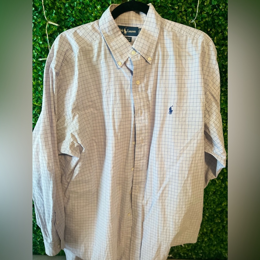Ralph Lauren Men’s button down long sleeve size L/16 (32/33)